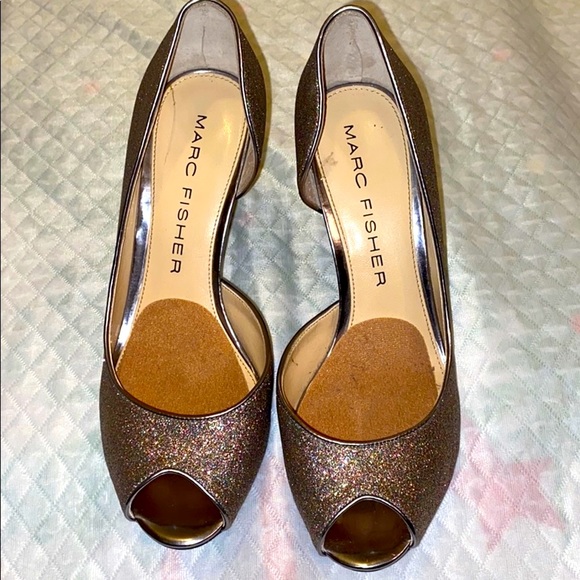 Marc Fisher Shoes - “Marc Fisher” Glitter Multi-Color ladies heels.